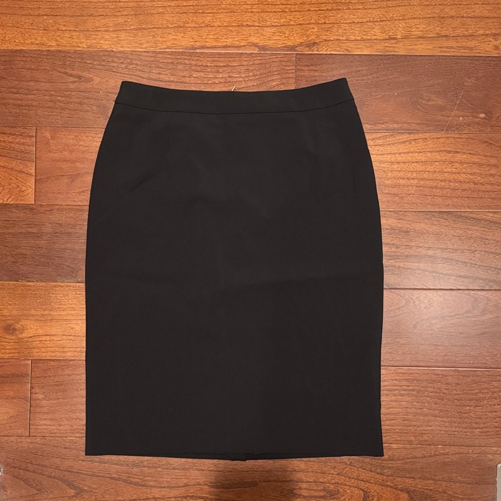 Boss Skirt